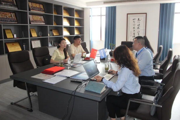 【企業(yè)資訊】熱烈歡迎順豐公司領導蒞臨集團總部參觀考察！